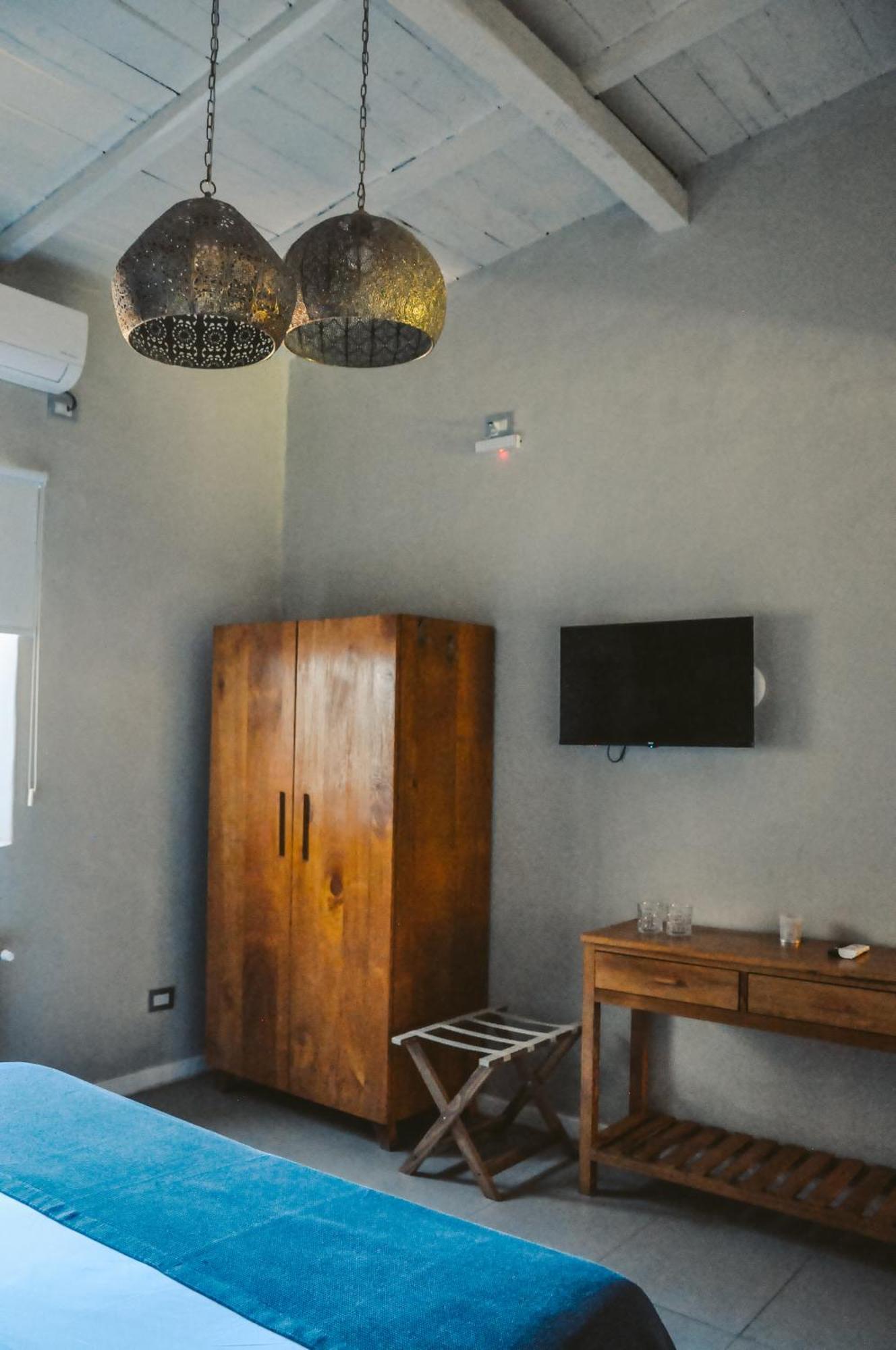 Dobe Lodge Виста-Флорес Экстерьер фото